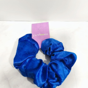 Σατέν Scrunchie Μαλλιών – Μπλε Ηλεκτρίκ | Perloom Κωνσταντίνα