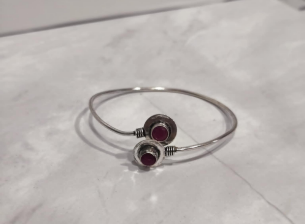 Διπλή πέτρα σε ασημί αλπακά – Open bracelet